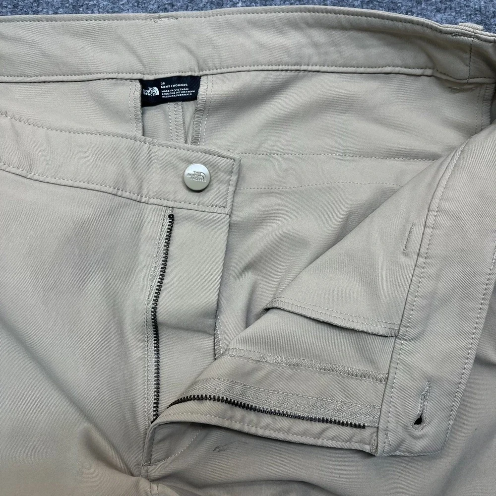 The North Face Chino Pants Mens Beige Flat Front Pockets Classic Outdoor - 36X30
